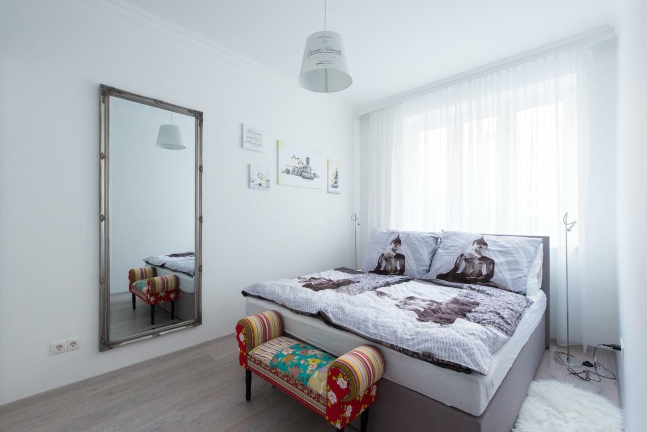 Let It Be Vienna U1, U2, U4 Karlsplatz Oper Apartment Exterior foto